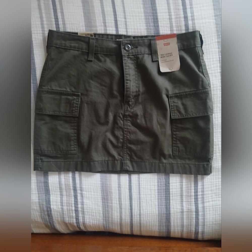 LEVI Olive Green Cargo Mini Skirt CLOSING CLOSET ITEMS AT LOWRST PRICE